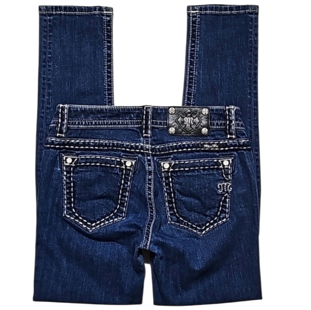 Miss Me Mid-Rise Skinny Jeans. Women's: Waist 28x30 Inseam.